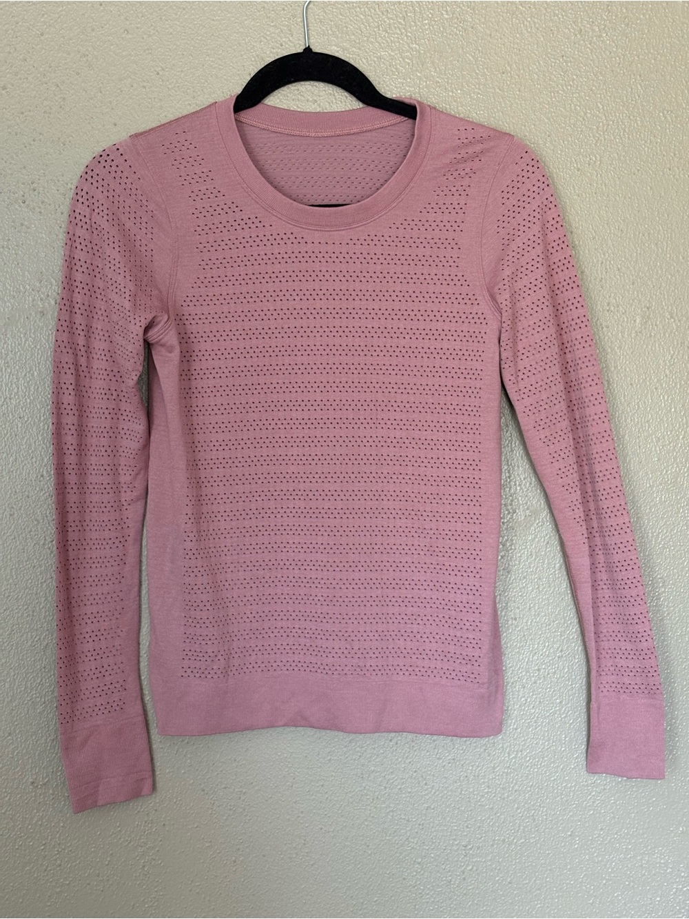 lululemon athletica Rosey Pink Perforated Long-Sleeve Tee